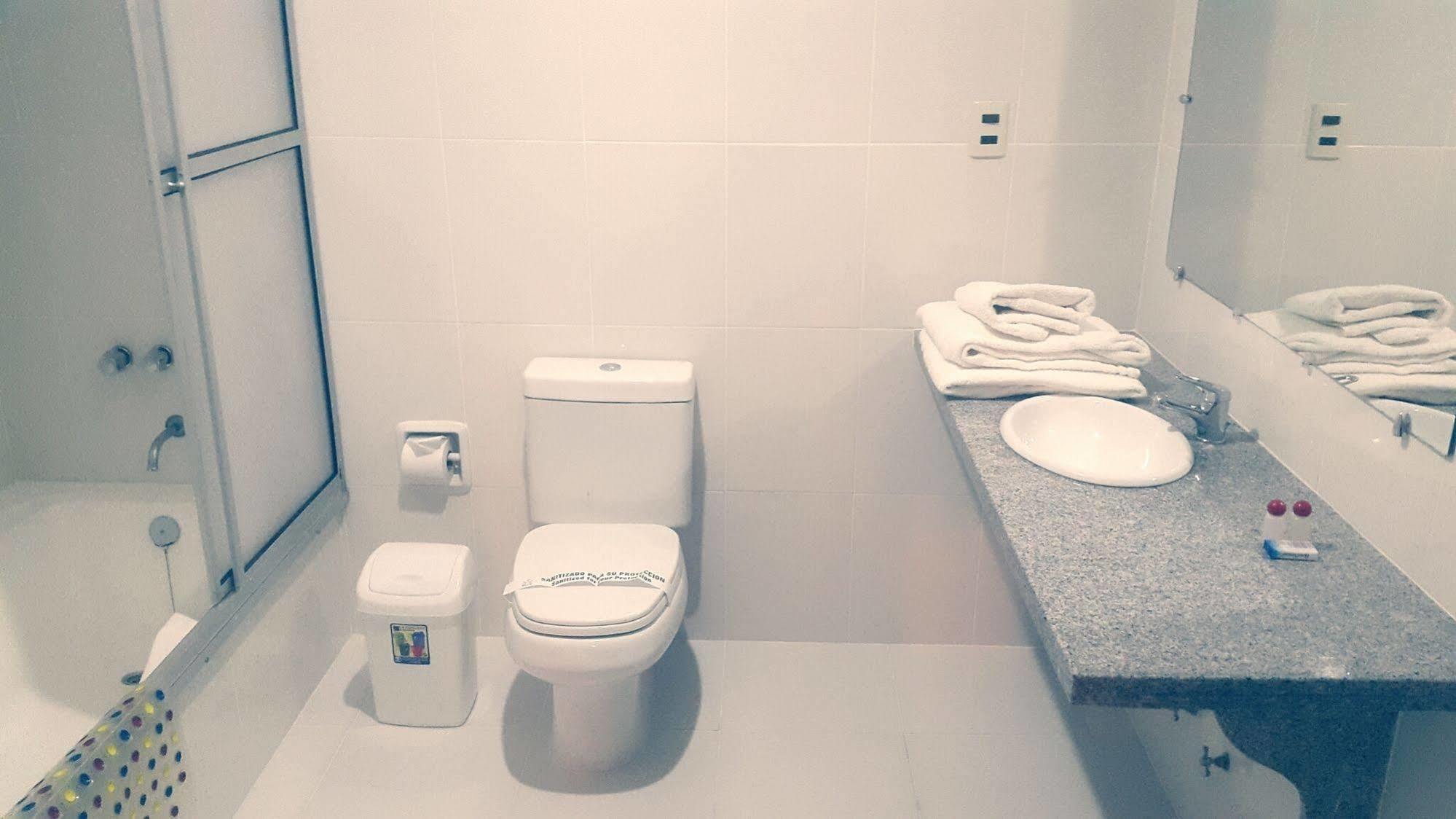 Hotel Independencia Сукре Екстер'єр фото