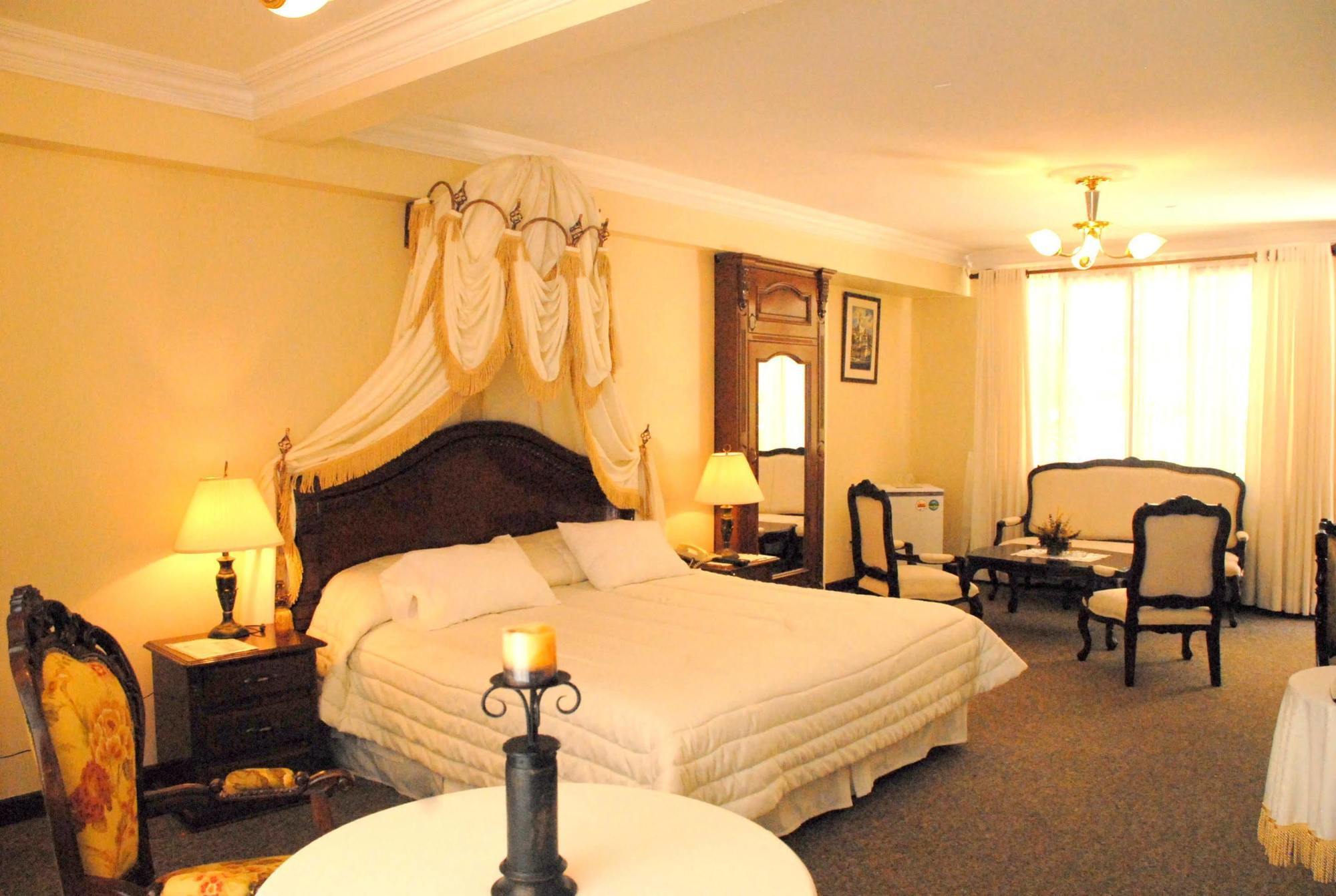 Hotel Independencia Сукре Екстер'єр фото